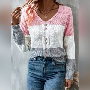 Women's Long Sleeve V-neck Colorblock Knit Sweater With Wood Buttons Size XL